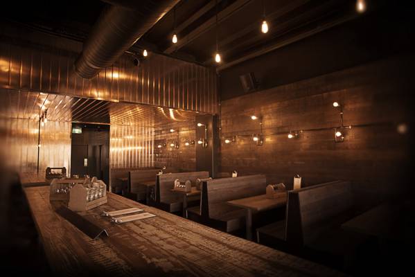 16 Tun (Auckland, Nouvelle-Zélande)