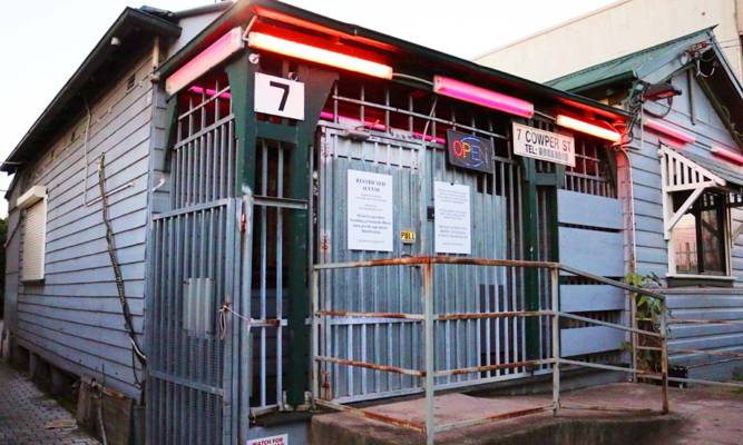 7 Cowper - Granville & Parramatta Brothel (Sydney, Australie)