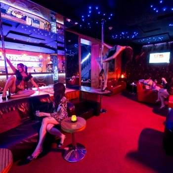 Aaa Exclusive Club (Prague, Tchéquie)