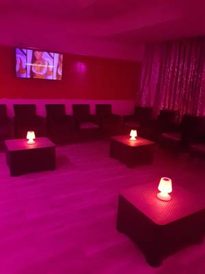 Amphibi (Paris, France)