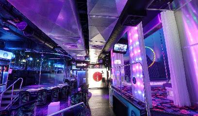 Bare Exposure (New York, États-Unis)