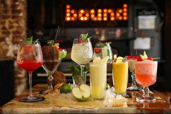 Bound (Bucarest, Roumanie)