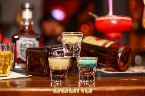 Bound (Bucarest, Roumanie)