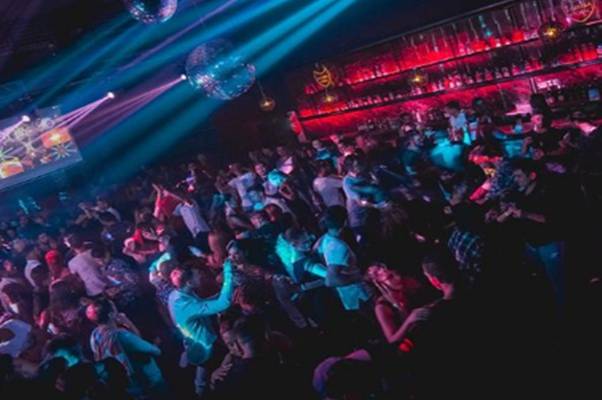 Canta Y No Llores - Cena Show Bar (Buenos Aires, Argentine)