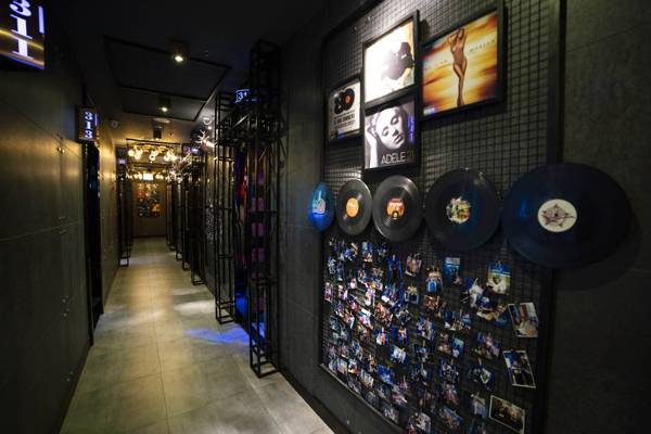 Cash Studio Family Karaoke (Singapour, Singapour)