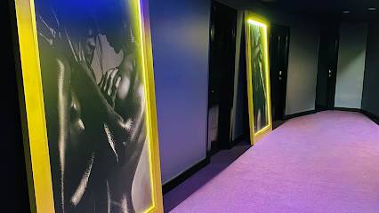 Centrefolds Of Sydney - Brothel (Sydney, Australie)