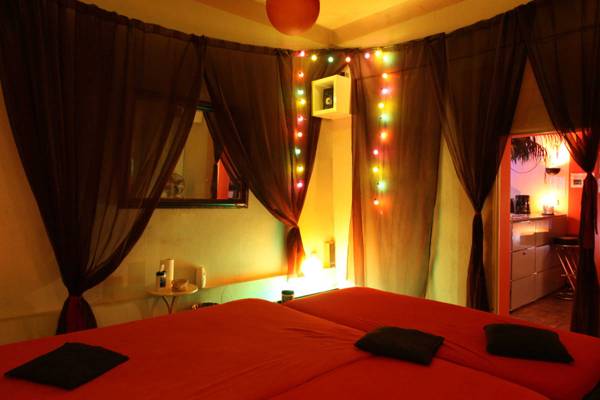 Club 44 - Kino Bar Zimmer (Berlin, Allemagne)