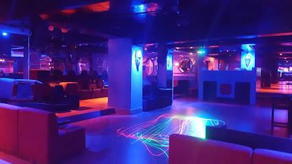 Club Caveau (Yaoundé, Cameroun)