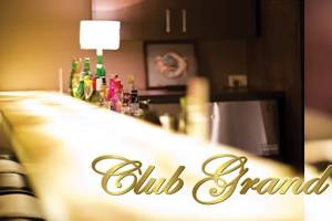 Club Grand Hit