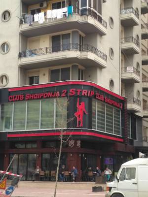 Club Shqiponja Strip (Tirana, Albanie)