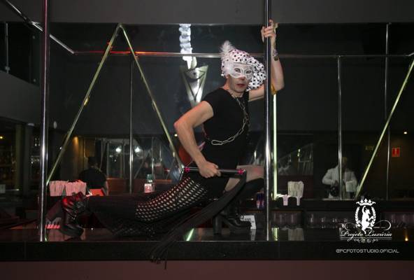 Dominadora Sp, Dominatrix Sp (São Paulo, Brésil)