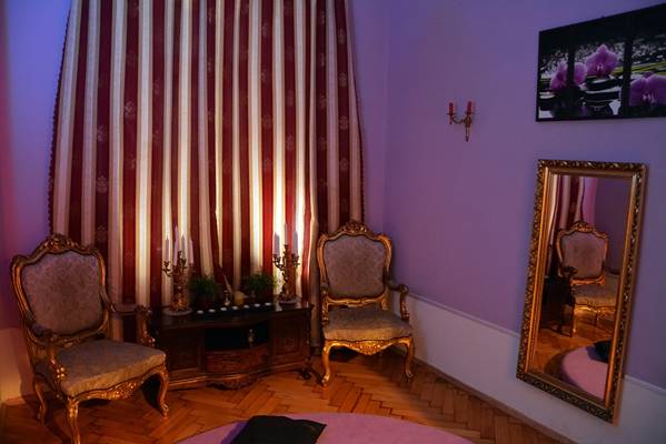 Erotic Massage Prague Larosa (Prague, Tchéquie)