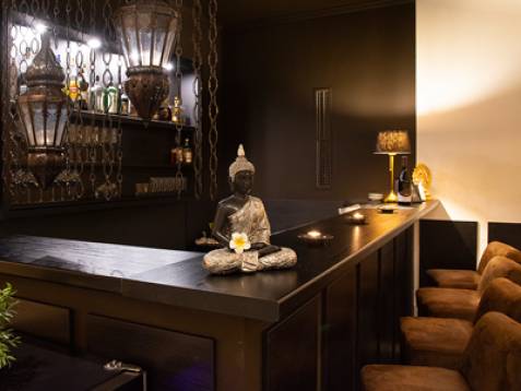 Erotické Masáže Matahari Salon (Prague, Tchéquie)