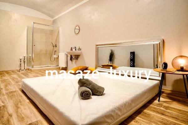 Erotické Masáže Praha - Luxury Grand (Prague, Tchéquie)