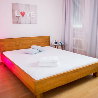 Erotikstudio A24 (Zurich, Suisse)