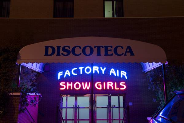 Factory Air-show Girls Discoteca (Madrid, Espagne)