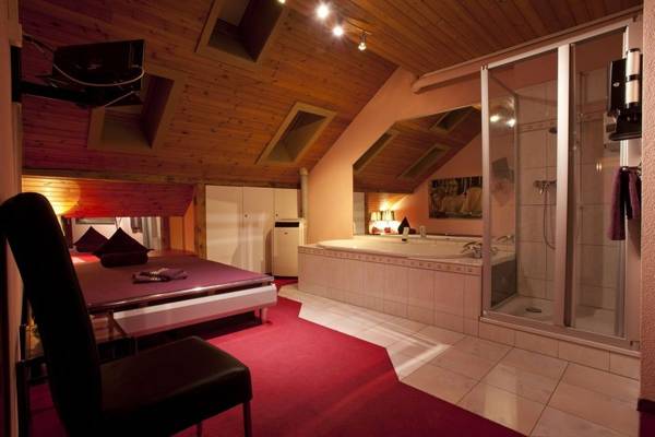 Gewerbecenter Lust-kick (Zurich, Suisse)