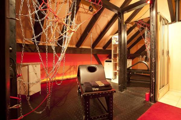 Gewerbecenter Lust-kick (Zurich, Suisse)