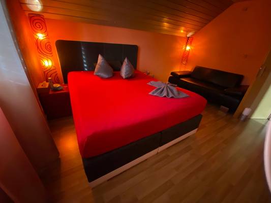 Happy Girls (Zurich, Suisse)