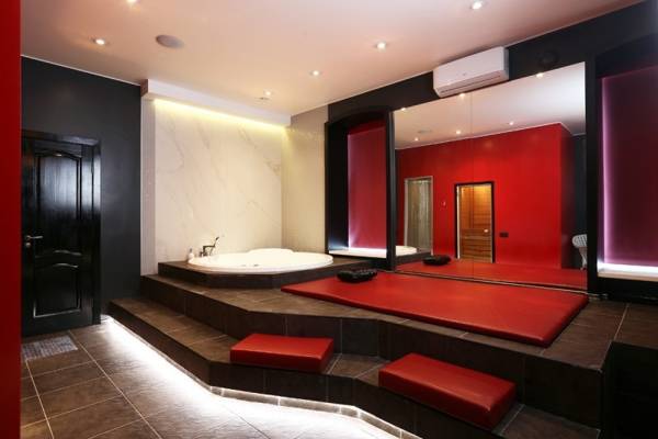 Honey Salon (Kyiv, Ukraine)