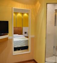 Hotel Waikiki (Buenos Aires, Argentine)