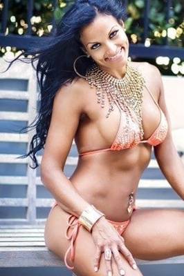 I Dream Of Geanni (Canberra, Australie)