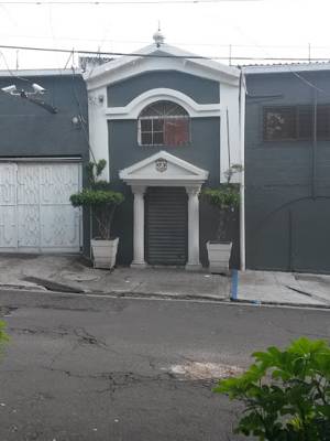 Kiss Fresh (San Salvador, Salvador)