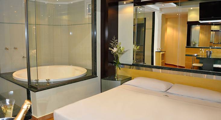 L' Hirondelle (Buenos Aires, Argentine)