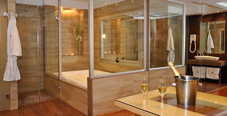 L' Hirondelle (Buenos Aires, Argentine)