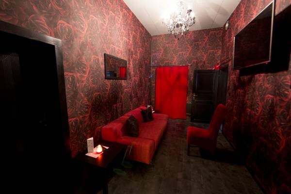 La Madame, Klub Jen Pro Ženy (Prague, Tchéquie)