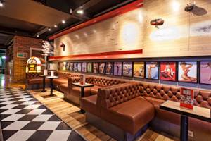 Lebowski Bar