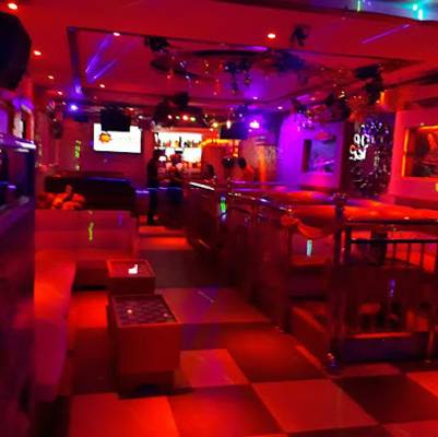 Les Copains Classic Conakry (Conakry, Guinée)