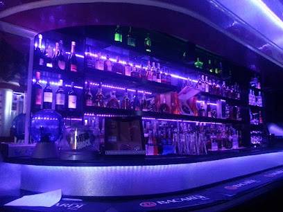 Lotos Gentlemens Club (Belgrade, Serbie)