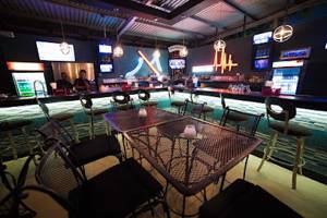 Macau Gaming Lounge & Bar