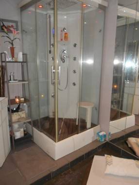 Massage Naturiste Paris Eden 17 Institut (Paris, France)