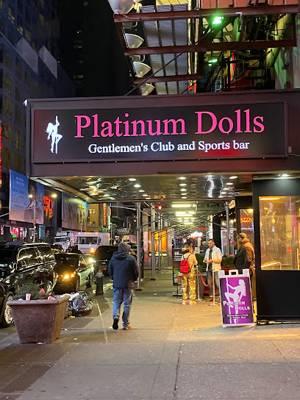 Platinum Dolls Gentlemen's Club & Sports Bar (New York, États-Unis)
