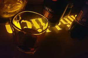 Play Imperial Lounge