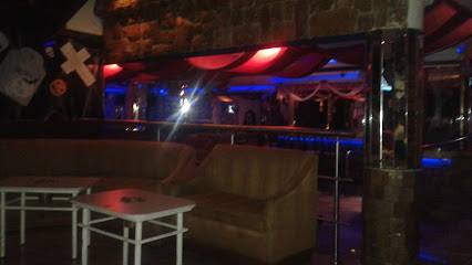 Pleasure's Girl's Night Club (Caracas, Vénézuéla)