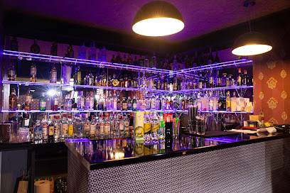 Queens Of The North (Athènes, Grèce)