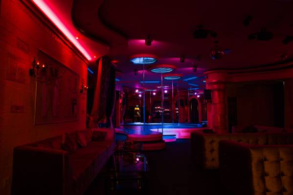 Rai Gentlemen's Club (Chişinău, Moldavie)