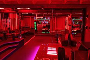 Red Box Premium Gentleman Club