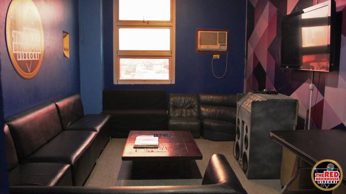 Redbrickhouse Videoke (Manille, Philippines)