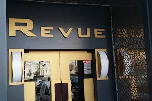 Reviu Locale Notturno