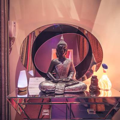 Salon De Massage Naturiste - Suiteroom-spa (Paris, France)