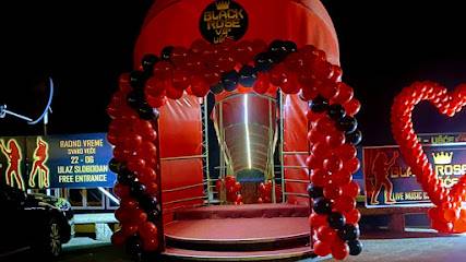 Striptease Club Vip & Black Rose Ušće (Belgrade, Serbie)