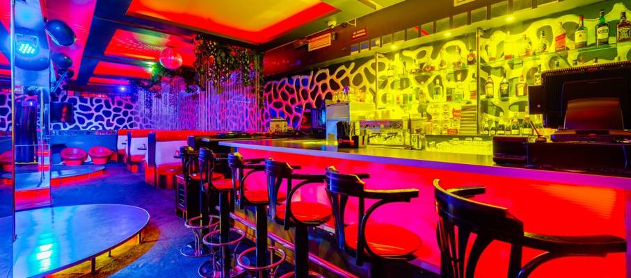 Striptiz-klub Klubnika V Donskom Rayone (Moscou, Russie)