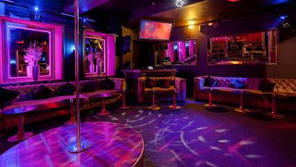 Striptiz-klub Macho Na Metro Kitay-gorod (Moscou, Russie)