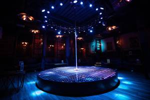 Striptiz-klub Yestestvoznaniye