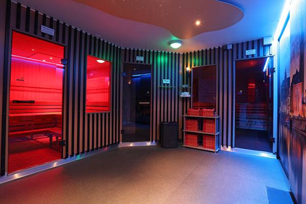 Swingerclub By Cäsar's Club-sauna (Zurich, Suisse)