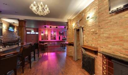 The Horns (Londres, Royaume Uni)